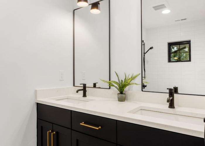 Is Bathroom Remodeling in Sarasota Worth the Cost?